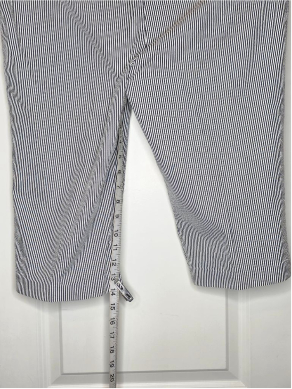 Jones New York Sport Striped Bermuda Shorts White Navy Women’s Size 14 - Picture 5 of 6